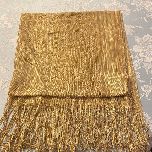 Elegant Gold Women's Scarf - Picture 1 of 11